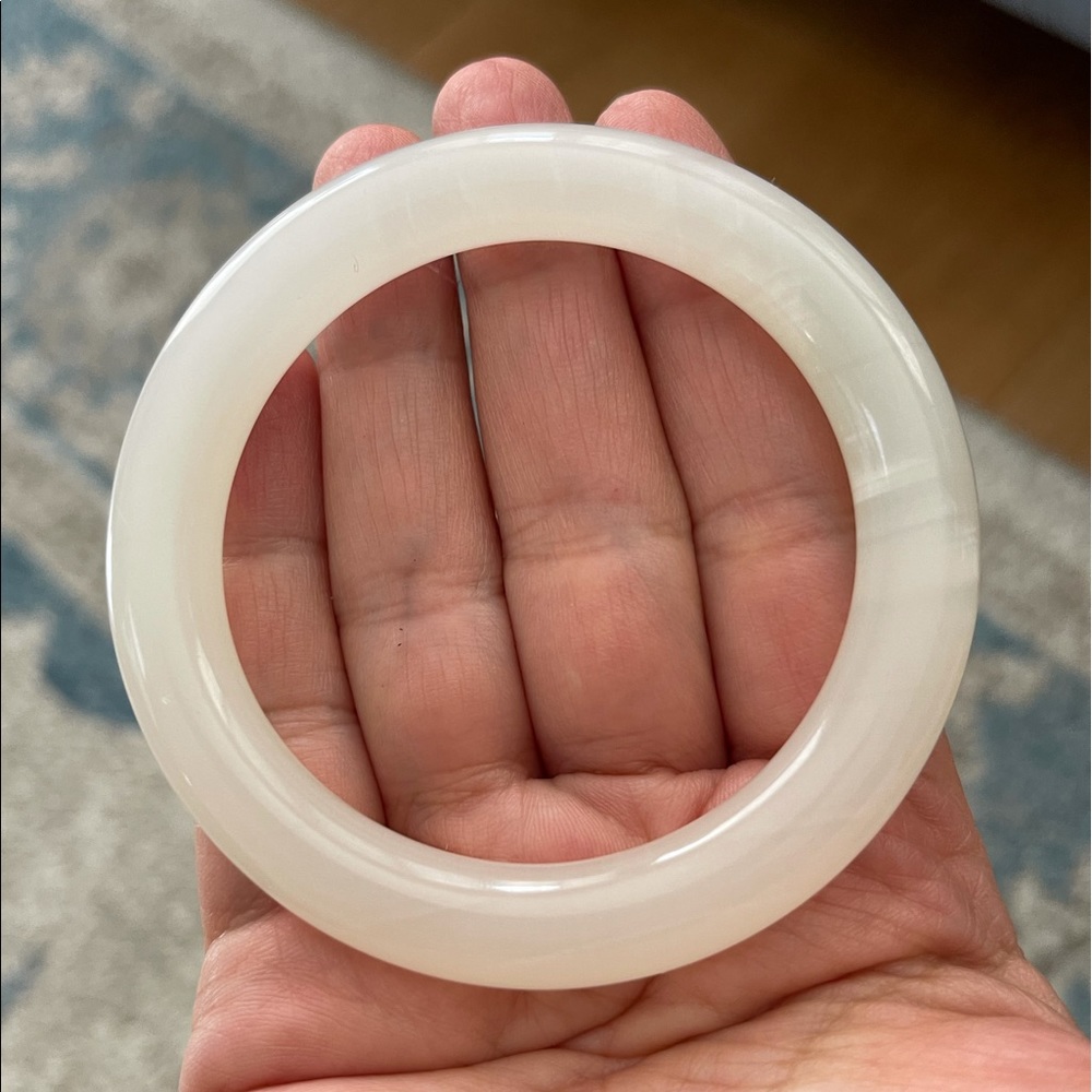 White jadeite jade carved bangle bracelet